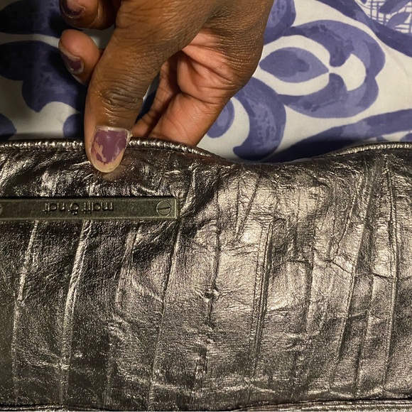 Matt & Nat Metallic clutch - Picture 6 of 6